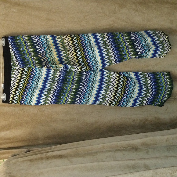 Women's New Look pants, size 1X - Picture 2 of 4